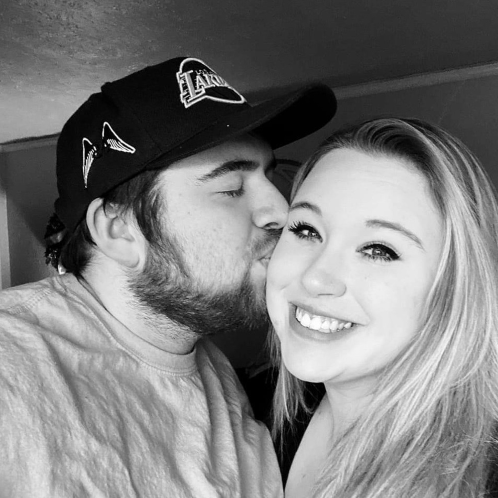 Meet your Posher, Zachary